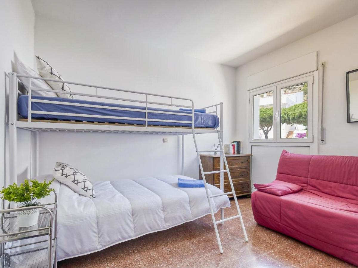 Blaumar By Interhome * Roses